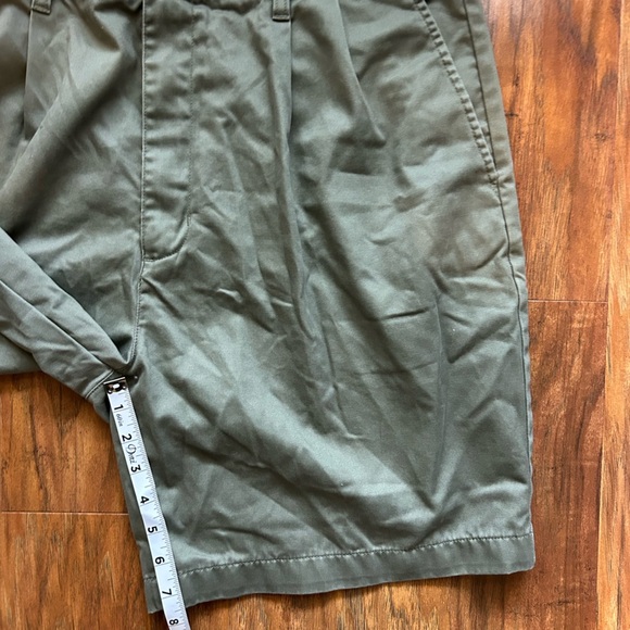 Croft and Barrow Men's Olive Green Shorts Size 38 - Picture 5 of 6